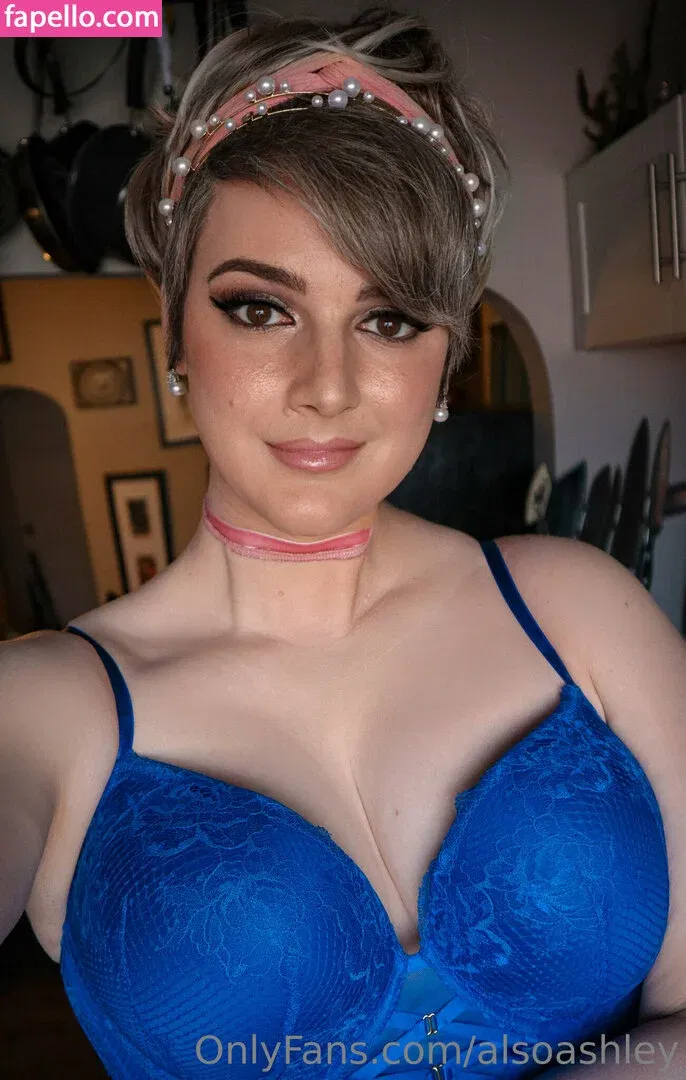 AlsoAshley / Ashley Barron / alsoashleyb / https: Onlyfans Photo Gallery 