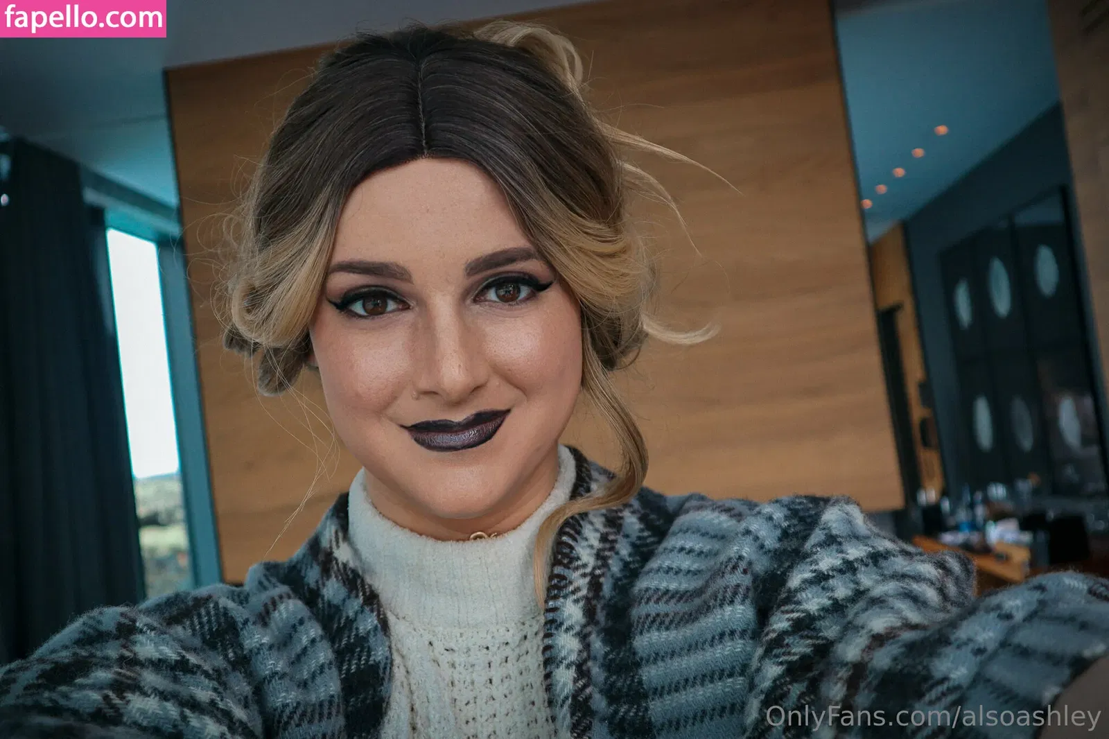 AlsoAshley / Ashley Barron / alsoashleyb / https: Onlyfans Photo Gallery 