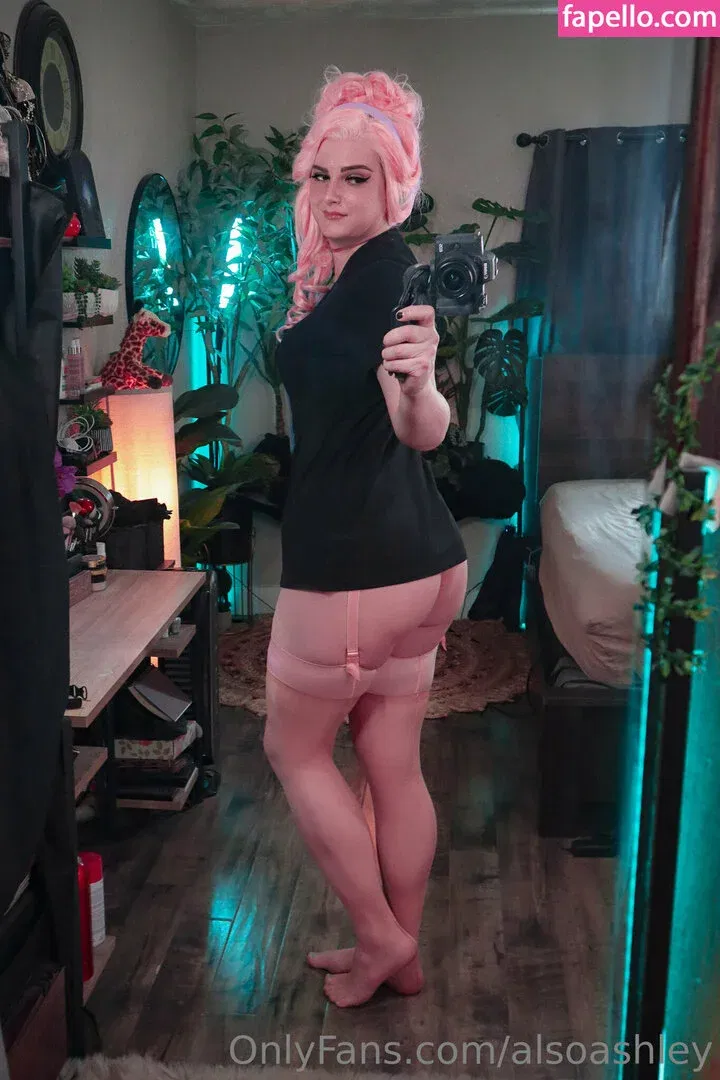 AlsoAshley / Ashley Barron / alsoashleyb / https: Onlyfans Photo Gallery 