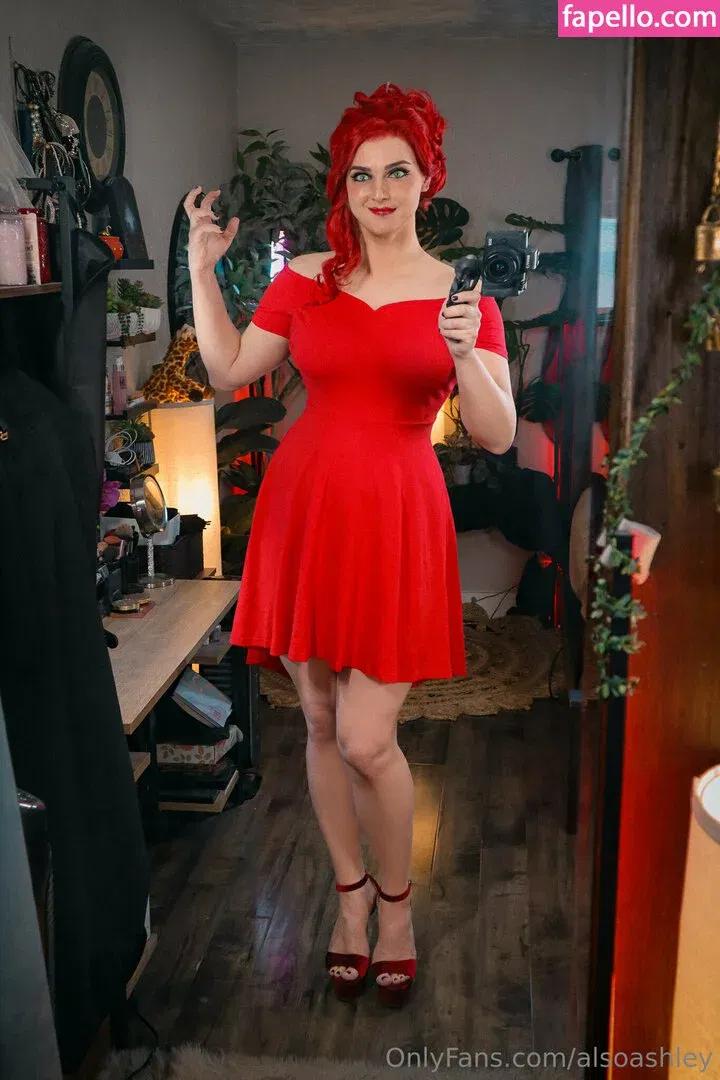 AlsoAshley / Ashley Barron / alsoashleyb / https: Onlyfans Photo Gallery 