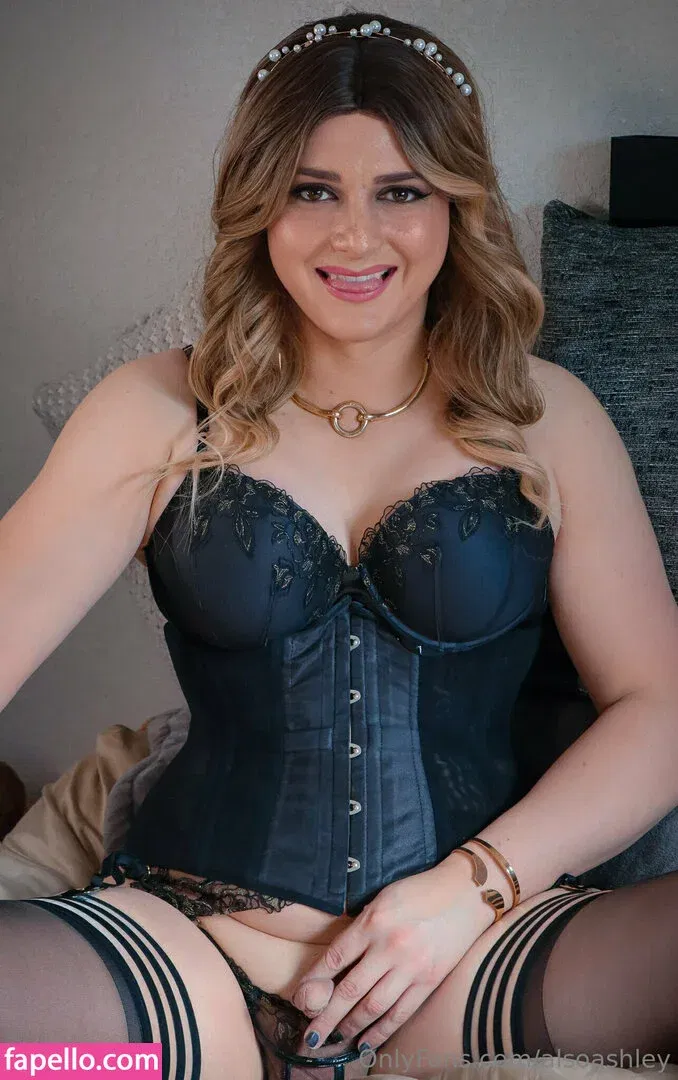 AlsoAshley / Ashley Barron / alsoashleyb / https: Onlyfans Photo Gallery 