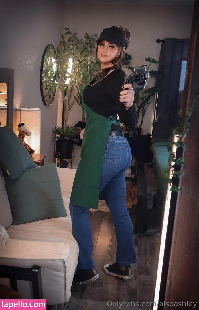 AlsoAshley / Ashley Barron / alsoashleyb / https: Onlyfans Photo Gallery 