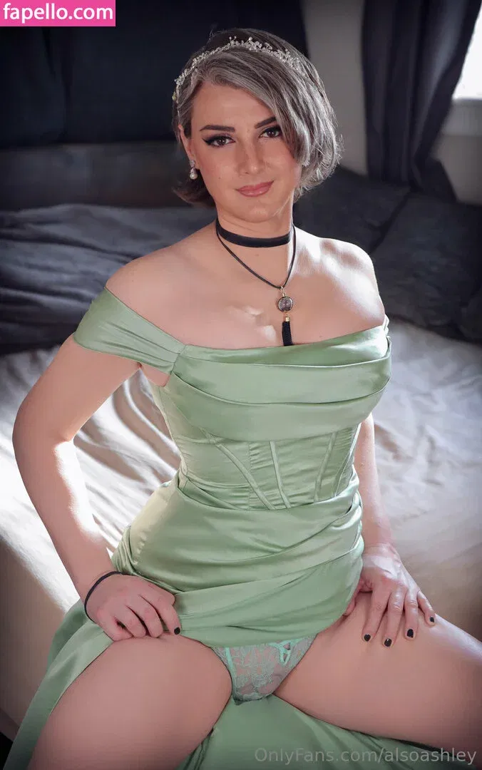 AlsoAshley / Ashley Barron / alsoashleyb / https: Onlyfans Photo Gallery 