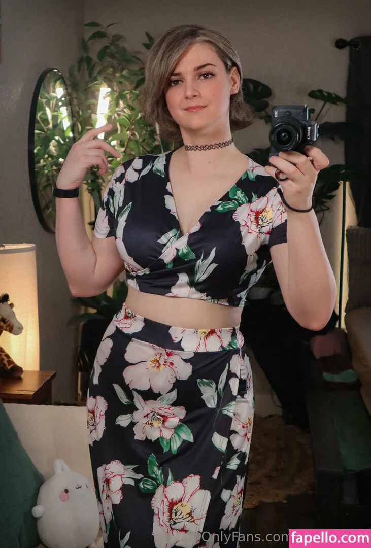 AlsoAshley / Ashley Barron / alsoashleyb / https: Onlyfans Photo Gallery 