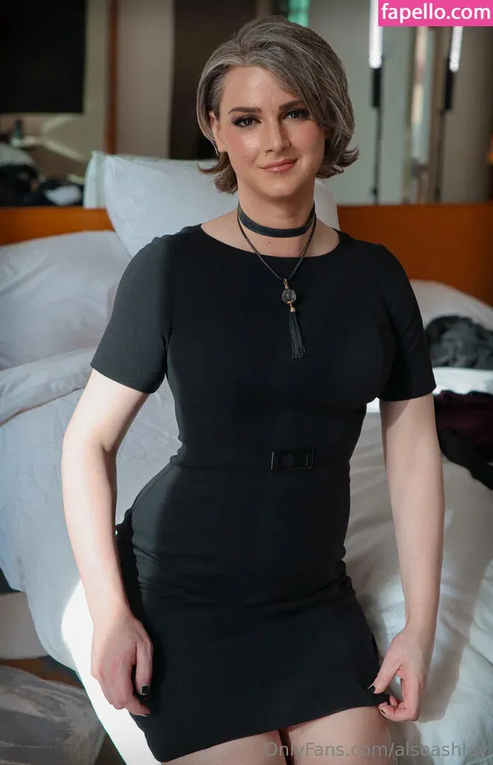 AlsoAshley / Ashley Barron / alsoashleyb / https: Onlyfans Photo Gallery 