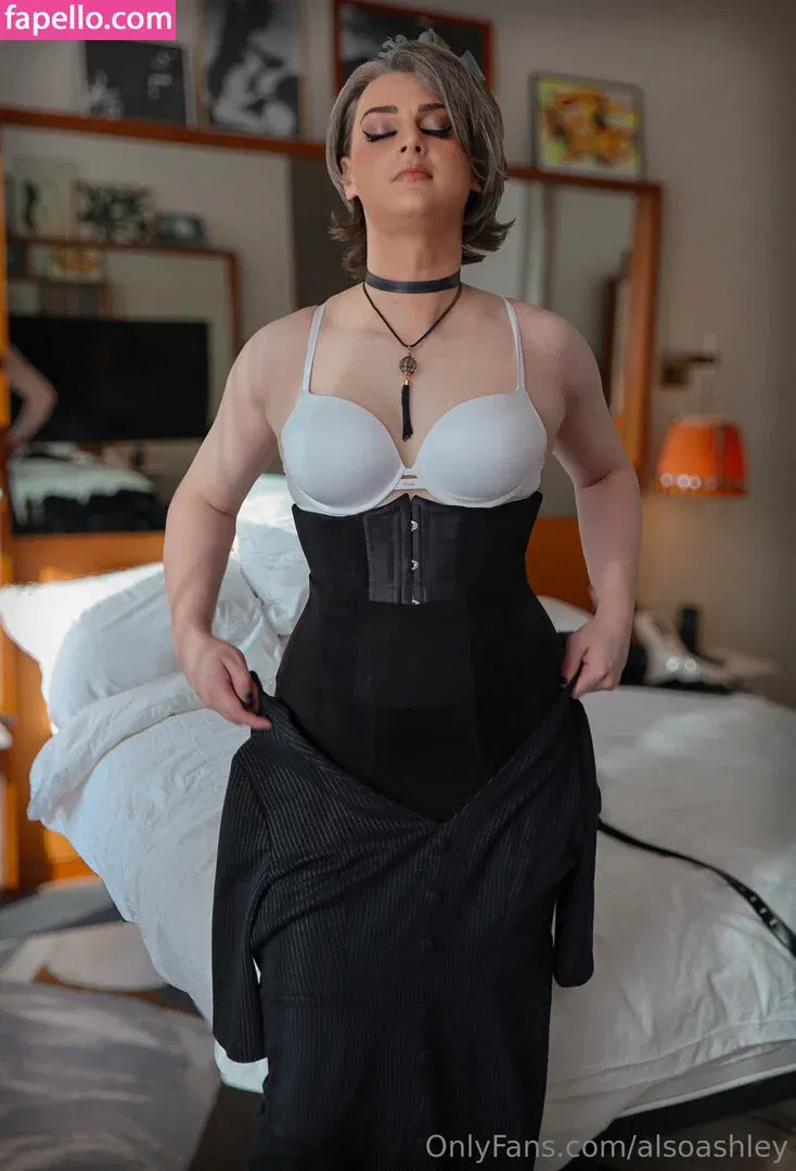 AlsoAshley / Ashley Barron / alsoashleyb / https: Onlyfans Photo Gallery 