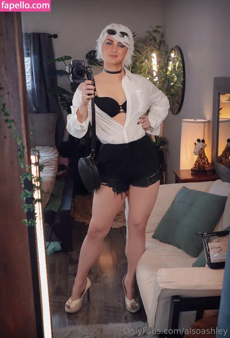 AlsoAshley / Ashley Barron / alsoashleyb / https: Onlyfans Photo Gallery 