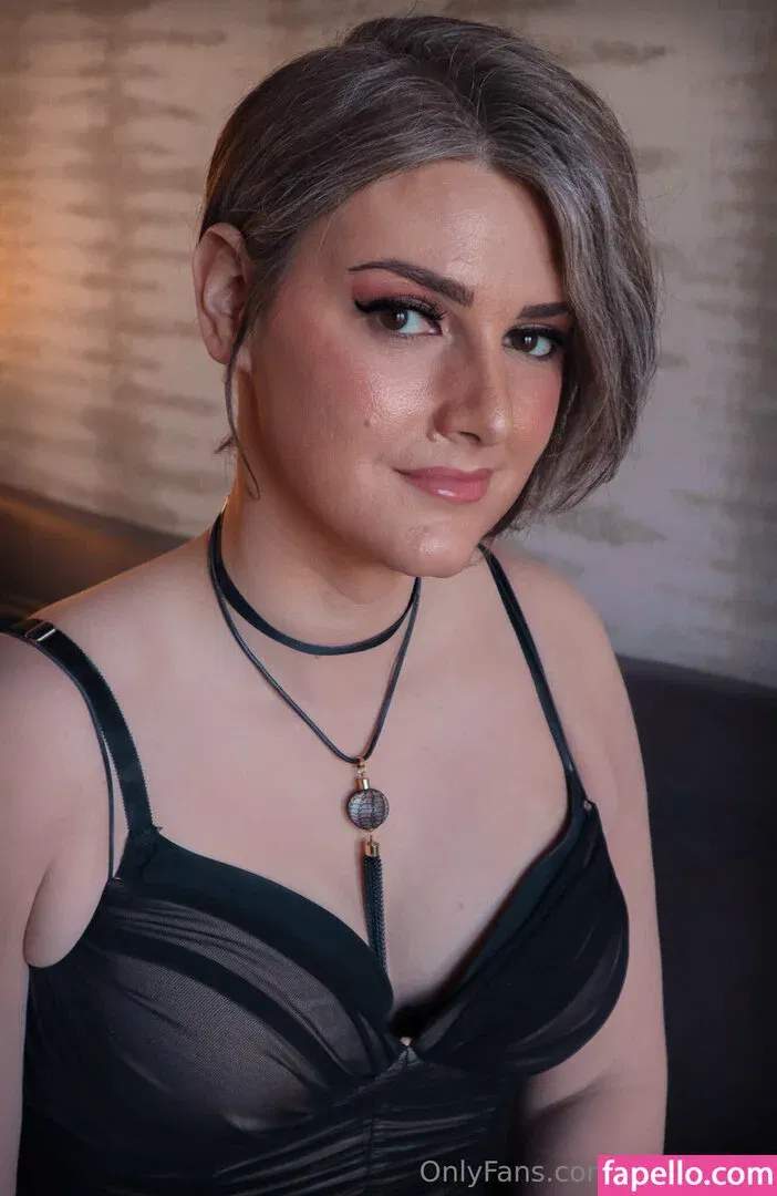 AlsoAshley / Ashley Barron / alsoashleyb / https: Onlyfans Photo Gallery 