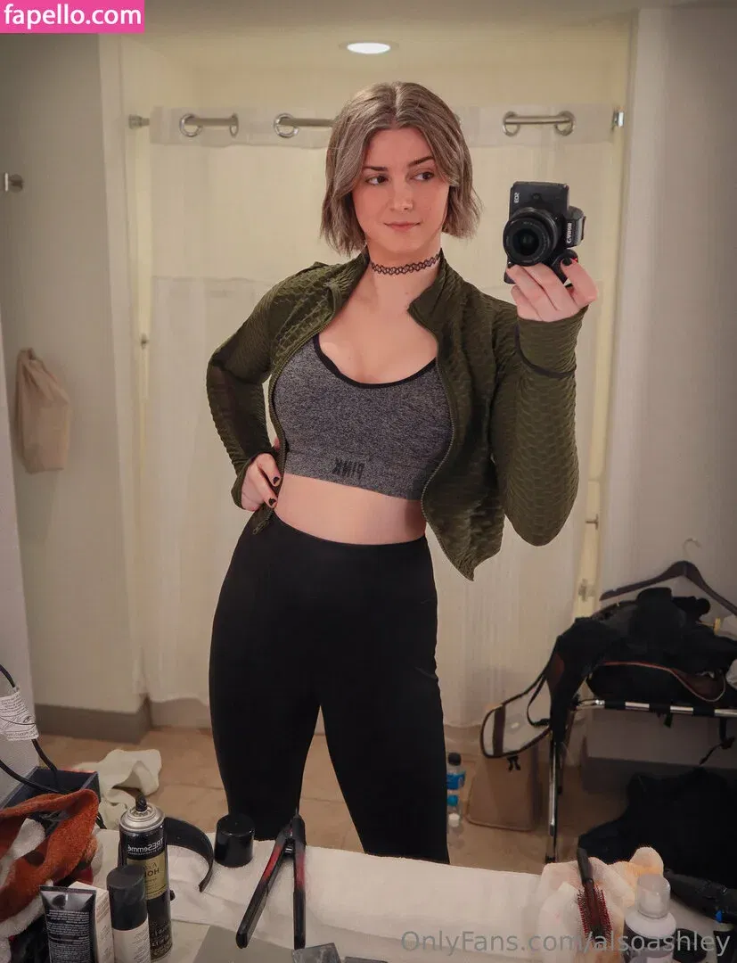 AlsoAshley / Ashley Barron / alsoashleyb / https: Onlyfans Photo Gallery 