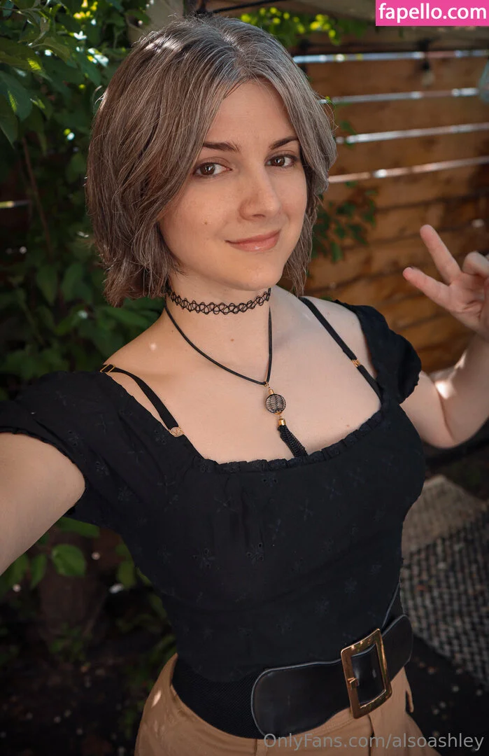 AlsoAshley / Ashley Barron / alsoashleyb / https: Onlyfans Photo Gallery 