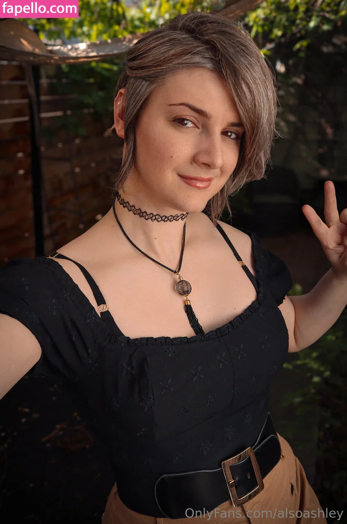 AlsoAshley / Ashley Barron / alsoashleyb / https: Onlyfans Photo Gallery 