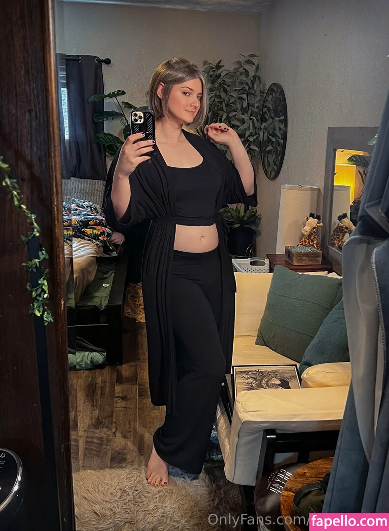 AlsoAshley / Ashley Barron / alsoashleyb / https: Onlyfans Photo Gallery 