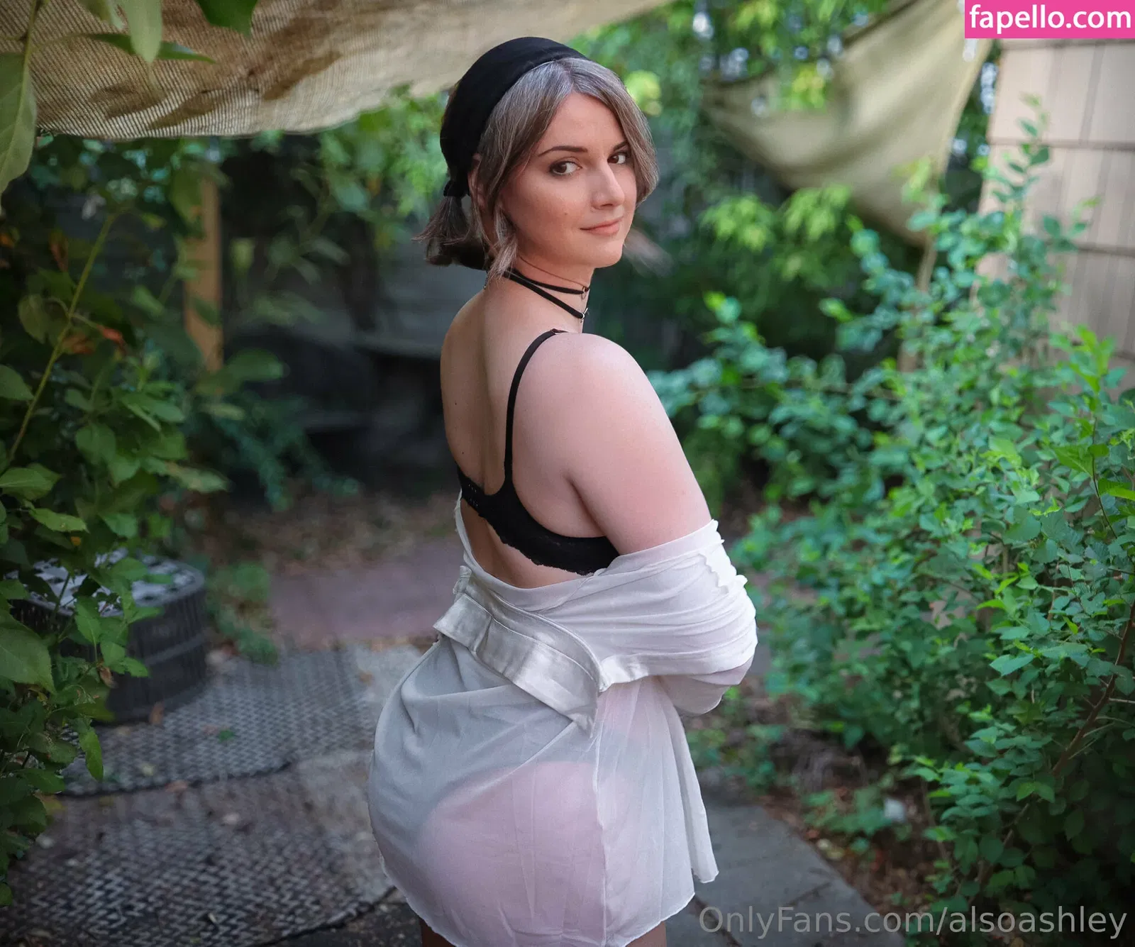 AlsoAshley / Ashley Barron / alsoashleyb / https: Onlyfans Photo Gallery 