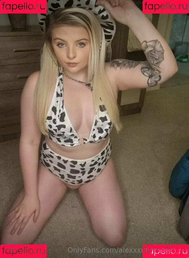 alexuncensoredx / alexxanderdennis / alexxxuncensoredx Onlyfans Photo Gallery 