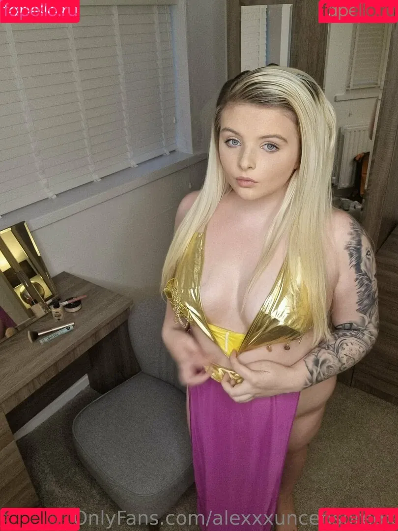 alexuncensoredx / alexxanderdennis / alexxxuncensoredx Onlyfans Photo Gallery 