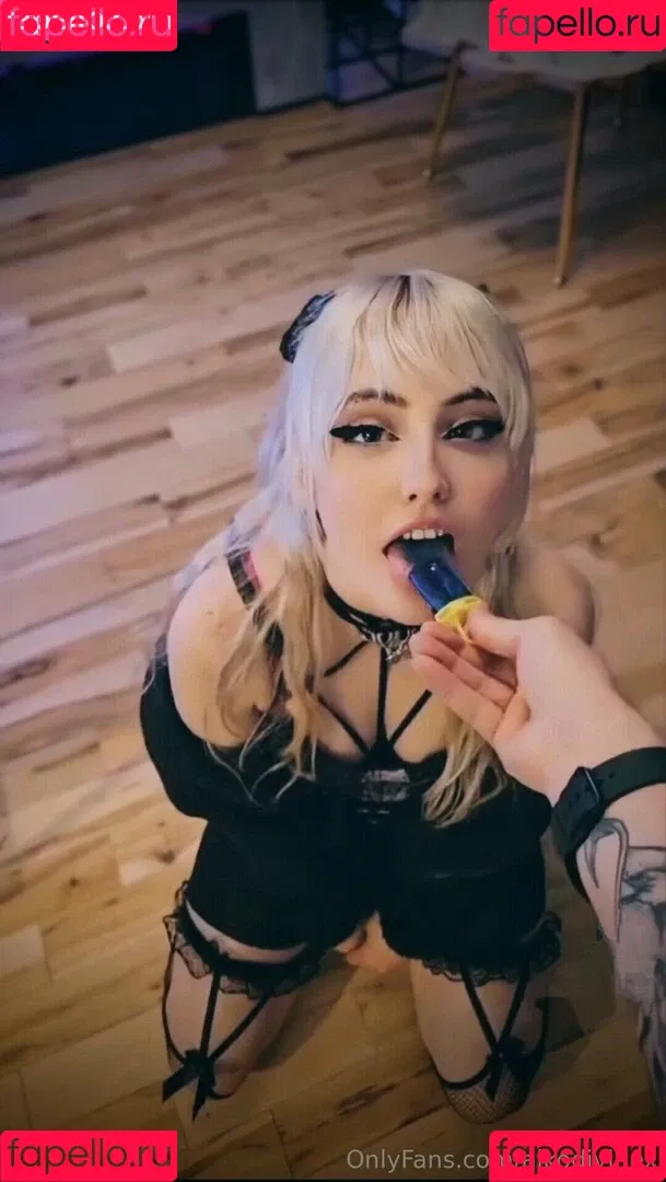 aikodivinex Onlyfans Photo Gallery 