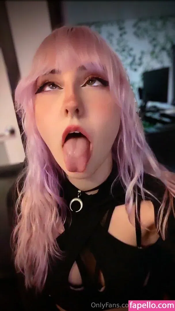 aikodivinex Onlyfans Photo Gallery 