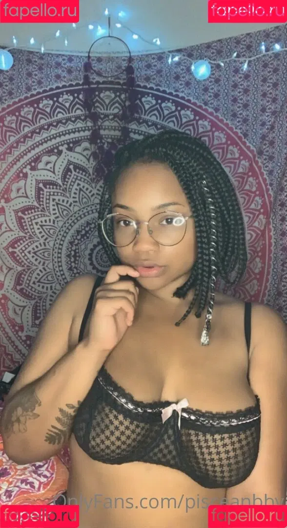 officialpiscesbaby / pisceanbby Onlyfans Photo Gallery 