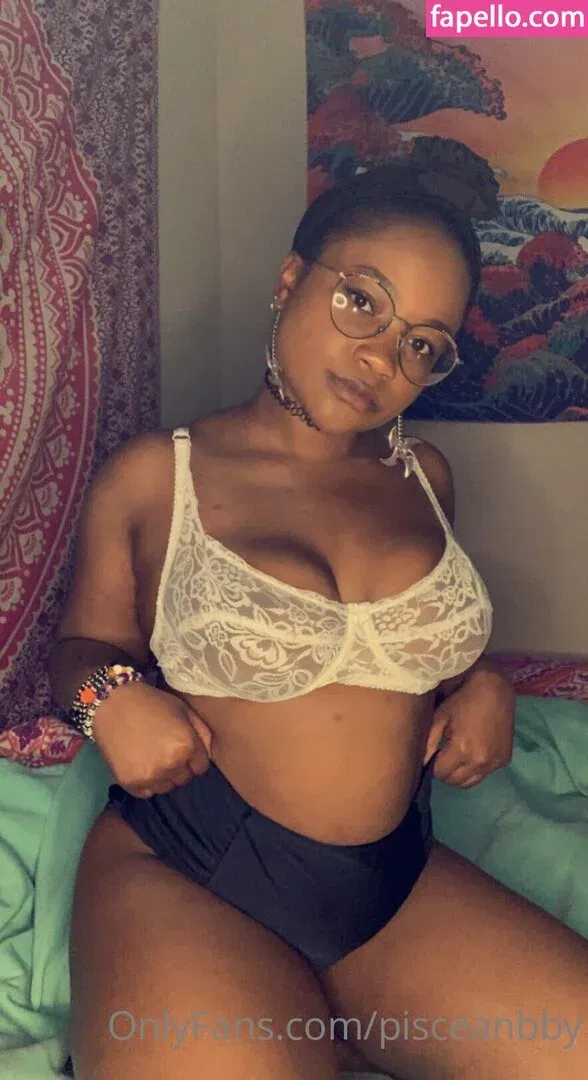 officialpiscesbaby / pisceanbby Onlyfans Photo Gallery 