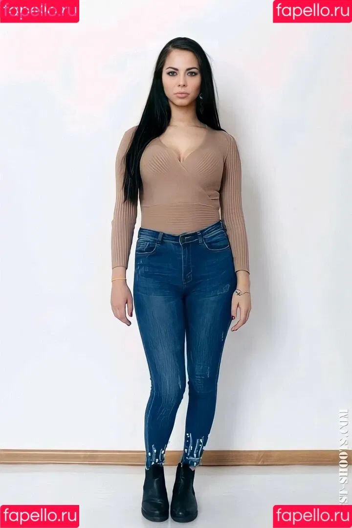 Jimena Sanchez / jimenasanchezmx Onlyfans Photo Gallery 