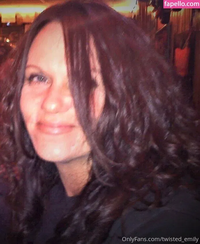 twisted_emily Onlyfans Photo Gallery 