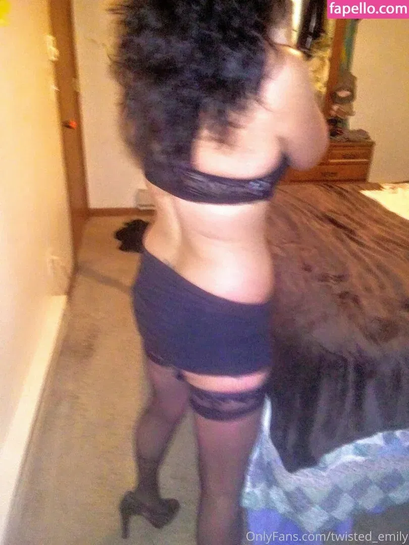 twisted_emily Onlyfans Photo Gallery 