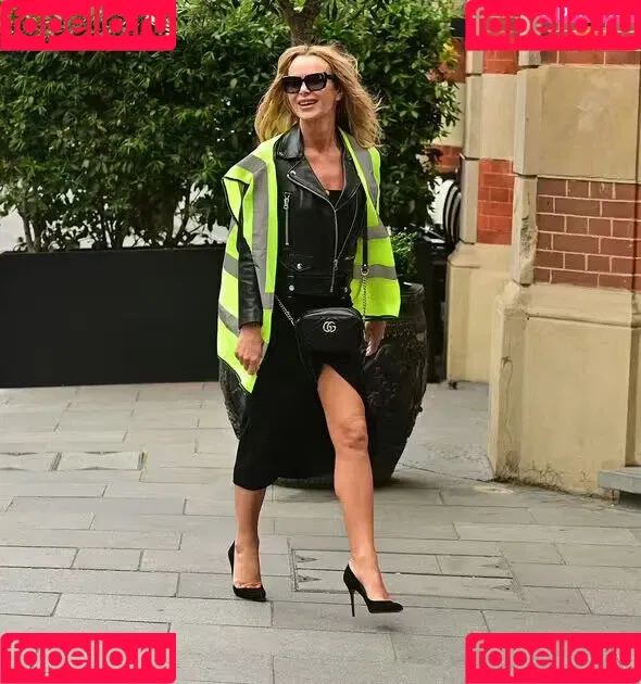 Amanda Holden / amanda_holden / noholdenback Onlyfans Photo Gallery 