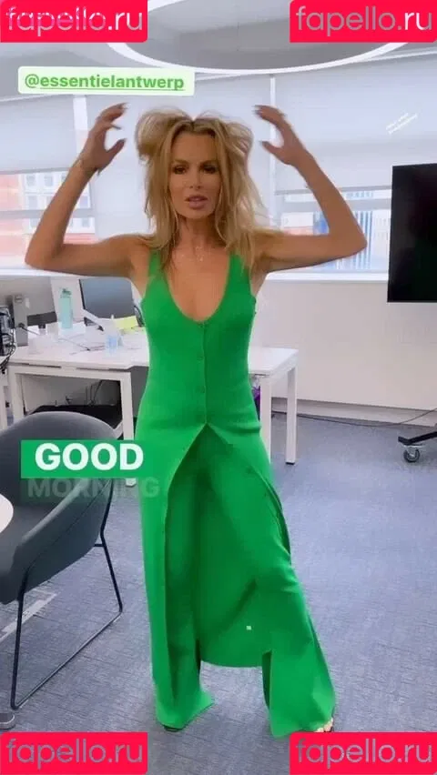 Amanda Holden / amanda_holden / noholdenback Onlyfans Photo Gallery 