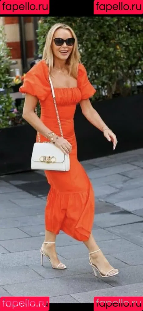 Amanda Holden / amanda_holden / noholdenback Onlyfans Photo Gallery 
