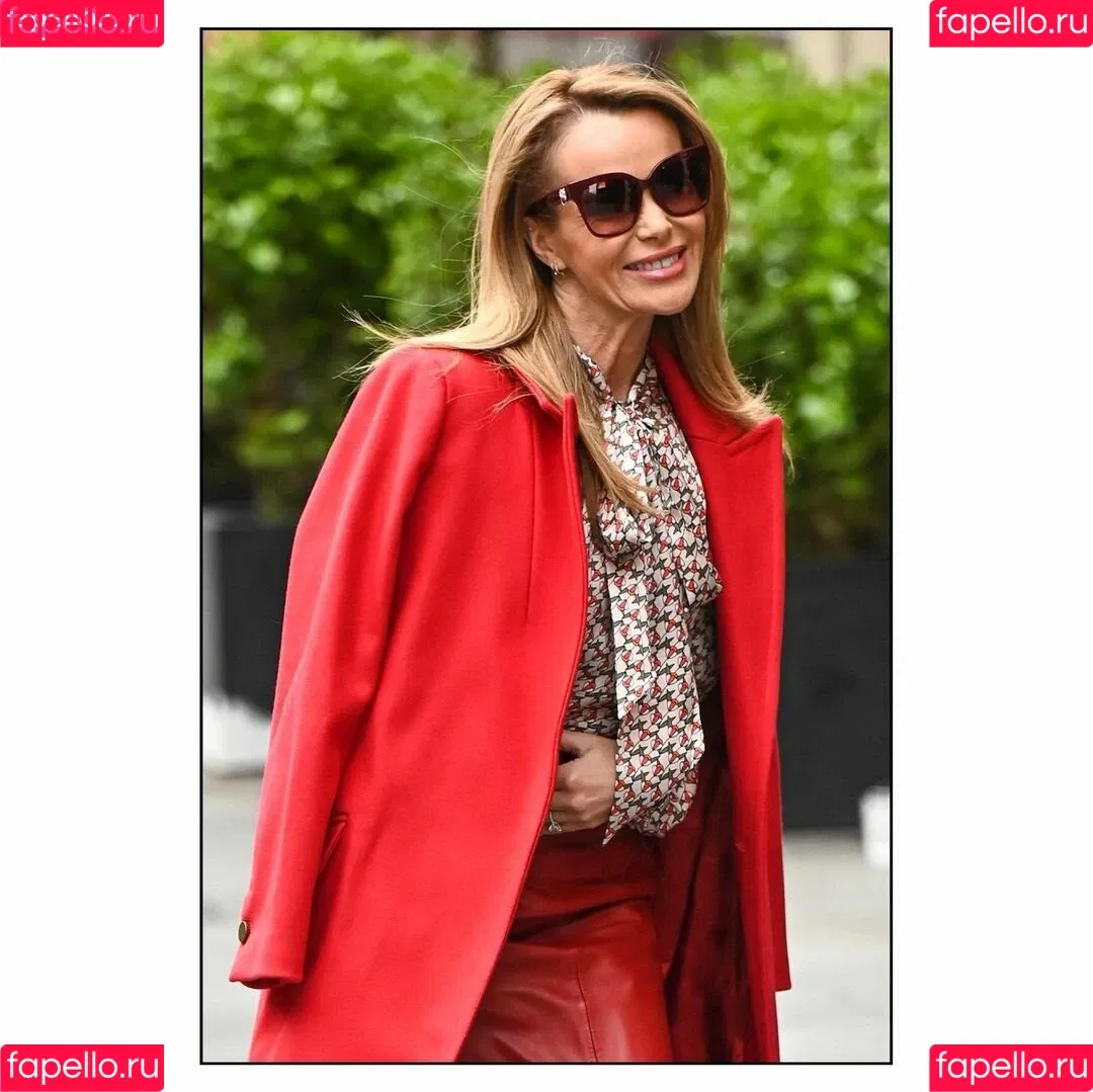 Amanda Holden / amanda_holden / noholdenback Onlyfans Photo Gallery 