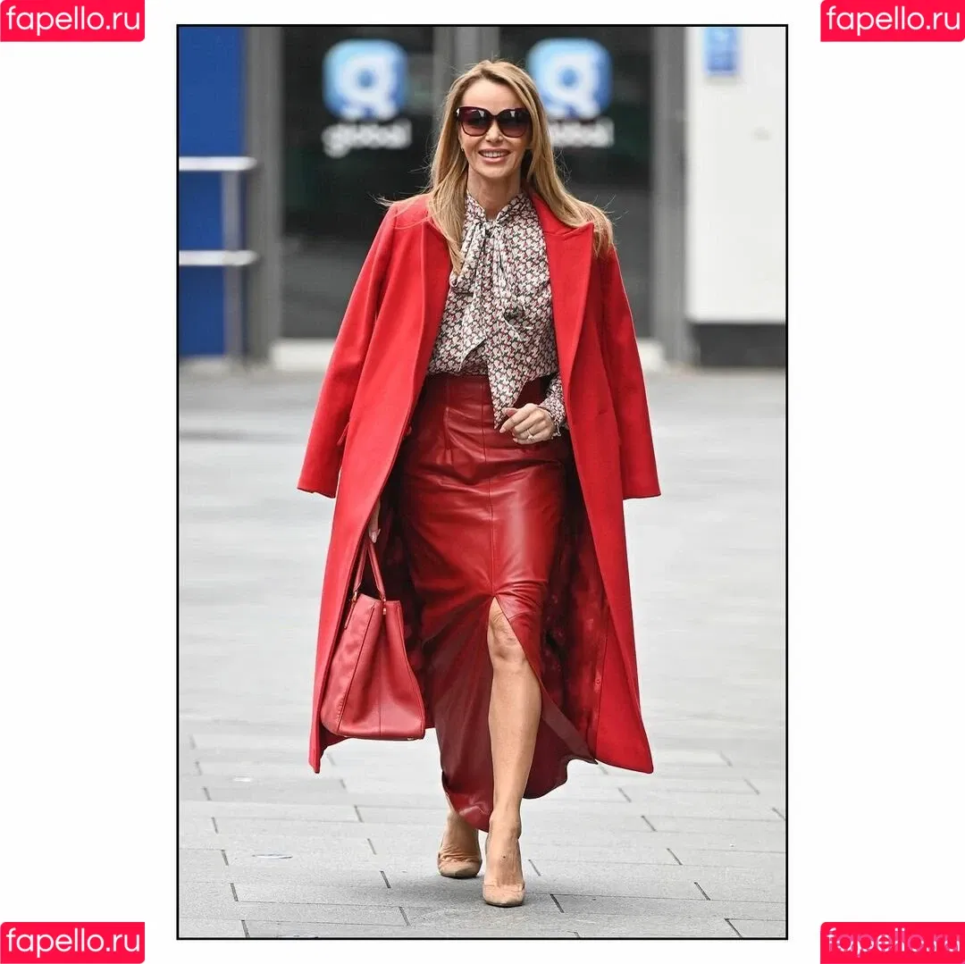 Amanda Holden / amanda_holden / noholdenback Onlyfans Photo Gallery 