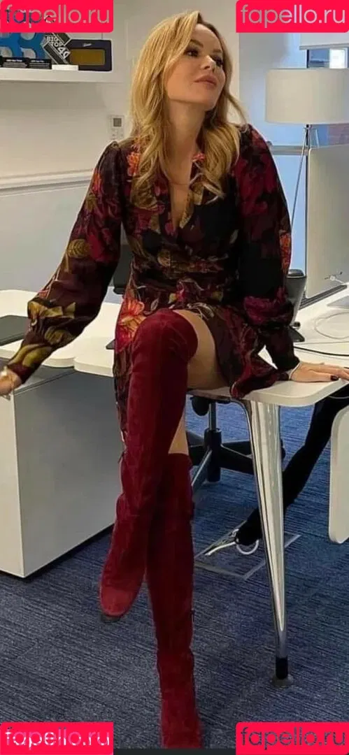 Amanda Holden / amanda_holden / noholdenback Onlyfans Photo Gallery 