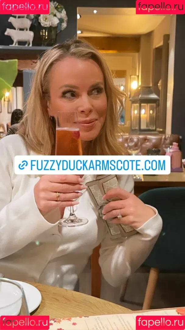 Amanda Holden / amanda_holden / noholdenback Onlyfans Photo Gallery 