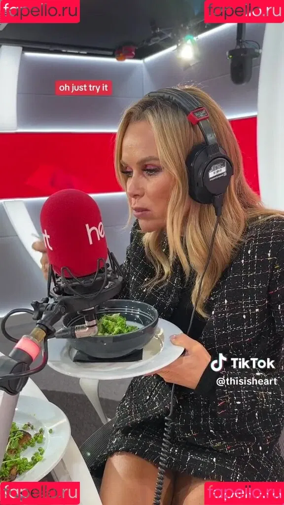 Amanda Holden / amanda_holden / noholdenback Onlyfans Photo Gallery 