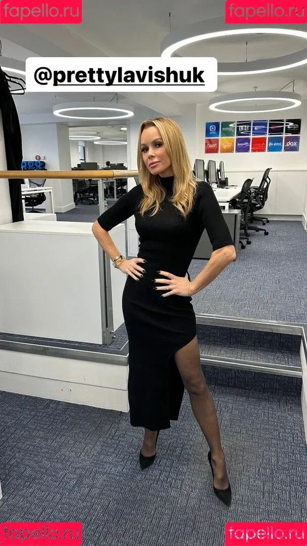 Amanda Holden / amanda_holden / noholdenback Onlyfans Photo Gallery 
