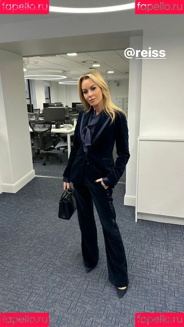 Amanda Holden / amanda_holden / noholdenback Onlyfans Photo Gallery 