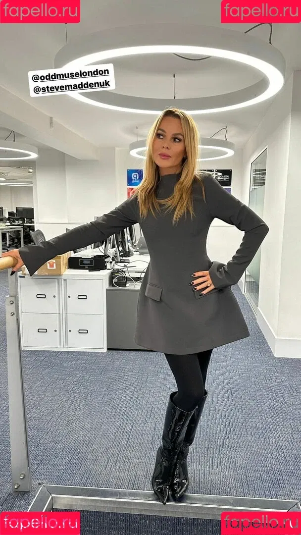 Amanda Holden / amanda_holden / noholdenback Onlyfans Photo Gallery 