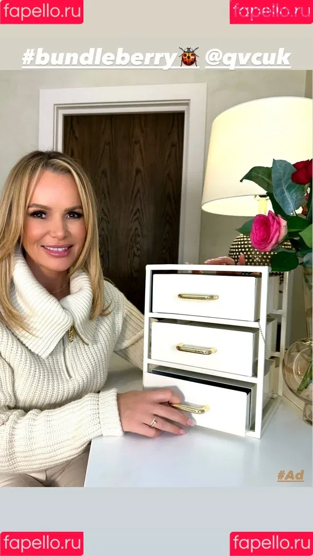 Amanda Holden / amanda_holden / noholdenback Onlyfans Photo Gallery 
