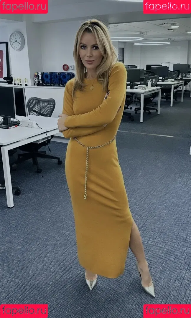 Amanda Holden / amanda_holden / noholdenback Onlyfans Photo Gallery 