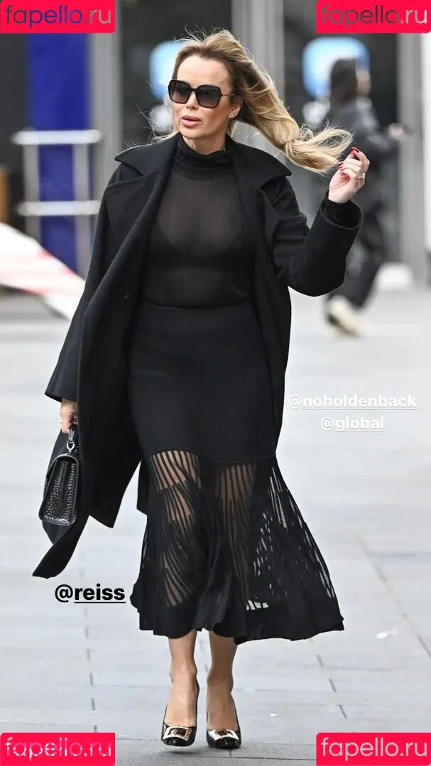 Amanda Holden / amanda_holden / noholdenback Onlyfans Photo Gallery 