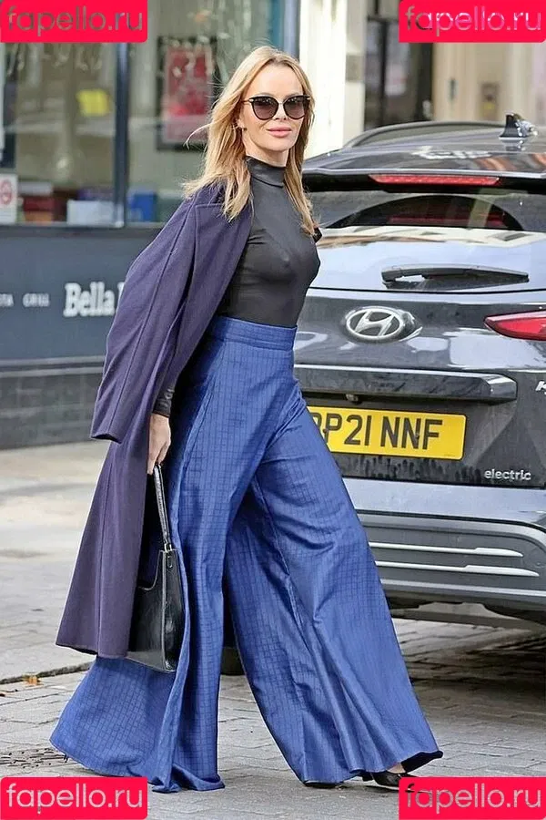 Amanda Holden / amanda_holden / noholdenback Onlyfans Photo Gallery 