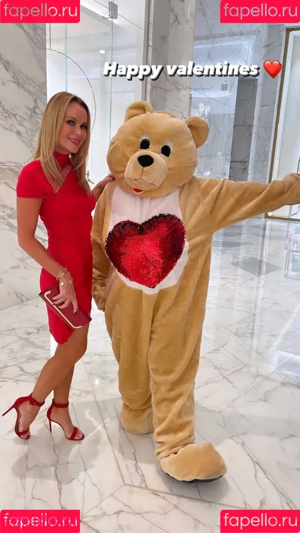 Amanda Holden / amanda_holden / noholdenback Onlyfans Photo Gallery 