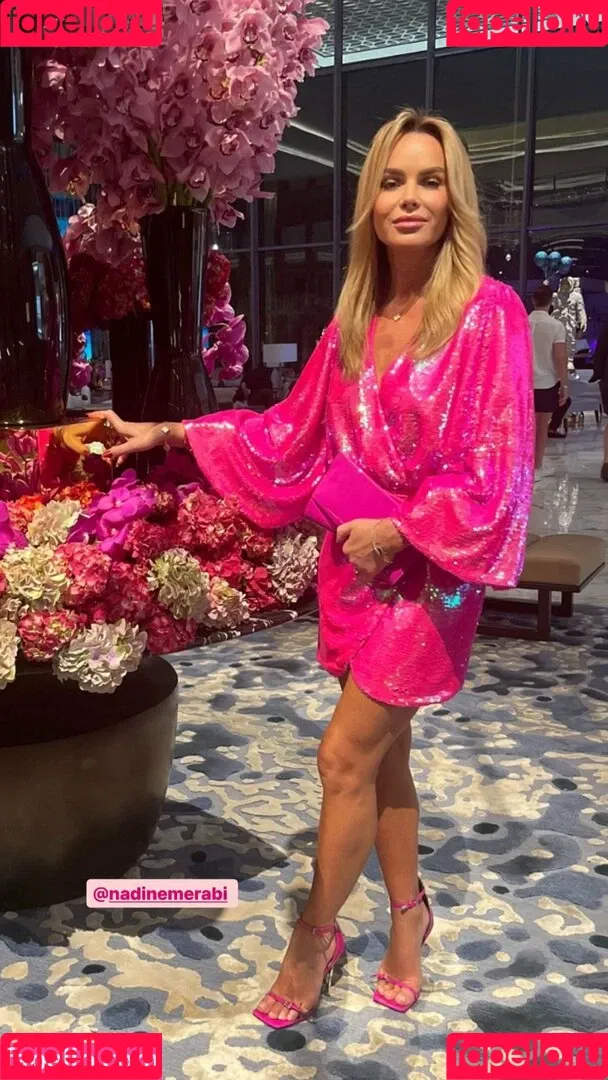 Amanda Holden / amanda_holden / noholdenback Onlyfans Photo Gallery 