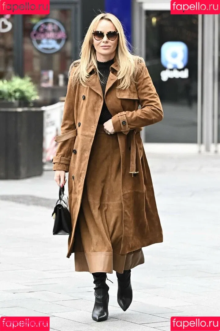 Amanda Holden / amanda_holden / noholdenback Onlyfans Photo Gallery 