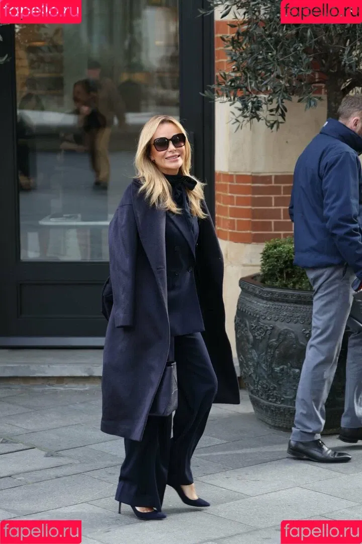 Amanda Holden / amanda_holden / noholdenback Onlyfans Photo Gallery 