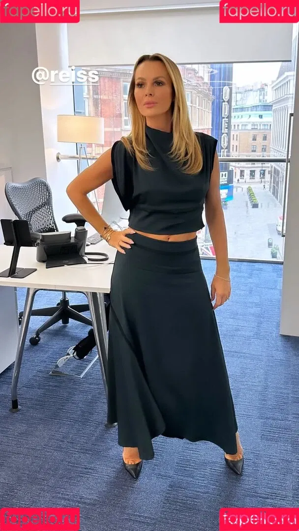 Amanda Holden / amanda_holden / noholdenback Onlyfans Photo Gallery 
