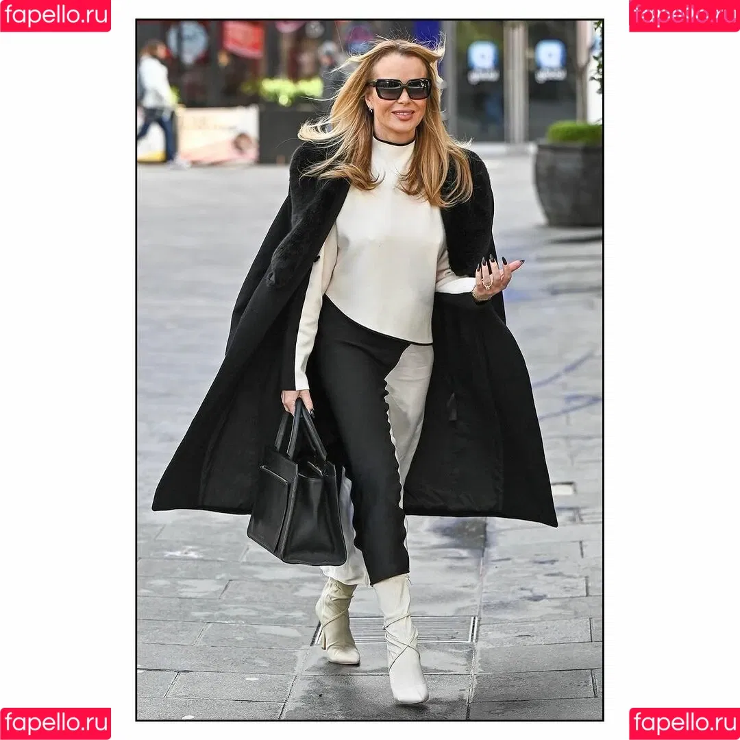 Amanda Holden / amanda_holden / noholdenback Onlyfans Photo Gallery 
