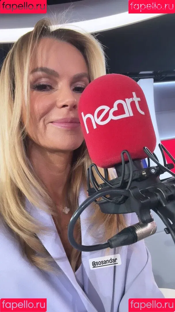 Amanda Holden / amanda_holden / noholdenback Onlyfans Photo Gallery 