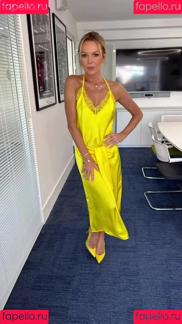 Amanda Holden / amanda_holden / noholdenback Onlyfans Photo Gallery 