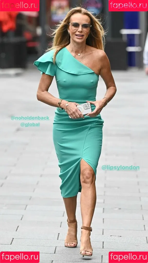 Amanda Holden / amanda_holden / noholdenback Onlyfans Photo Gallery 